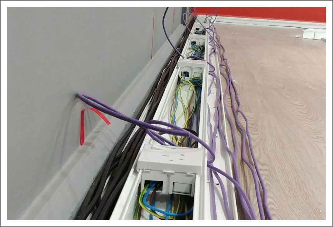 Dado Trunking