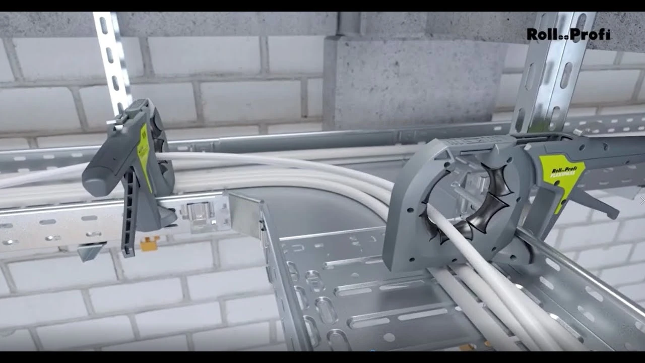 Cable routing tool